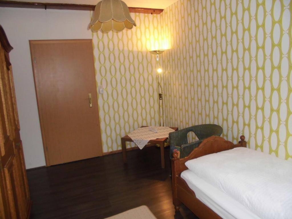 Hotel Martinsklause Meckesheim Room photo